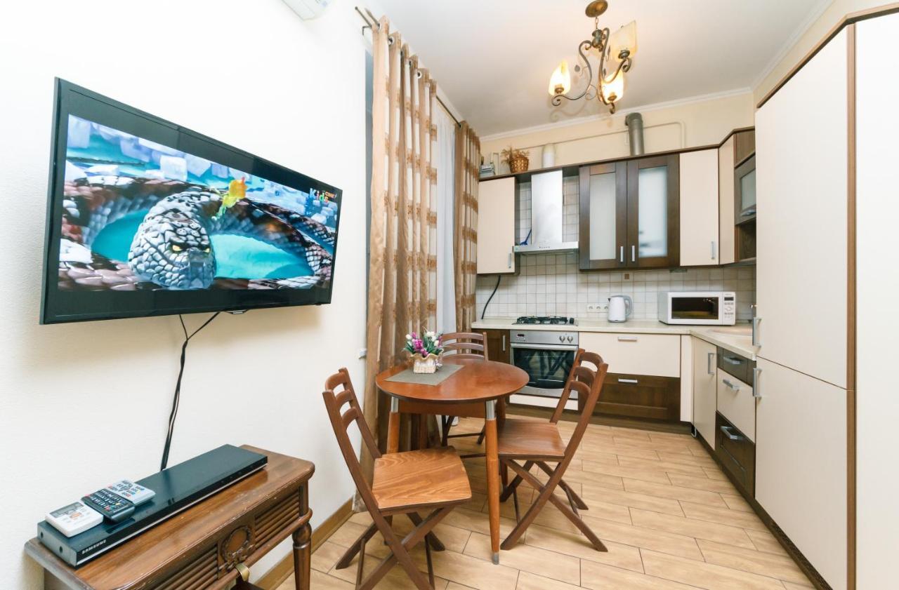 Квартира В Тихом Месте Шумного Мегаполиса Kyiv Exterior photo